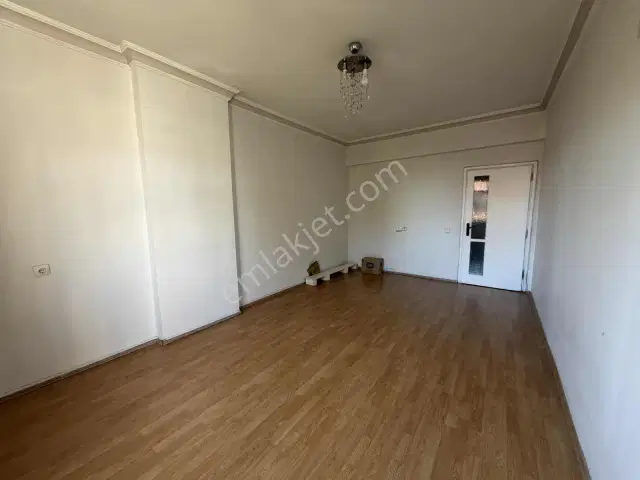 Başöğretmen Atatürk Ortaokuluna Yakın 3+1 Daire — görsel 8