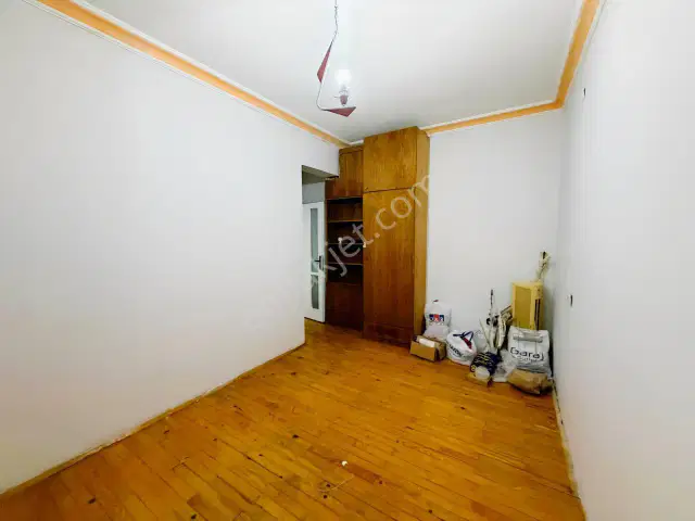 Başöğretmen Atatürk Ortaokuluna Yakın 3+1 Daire — görsel 12