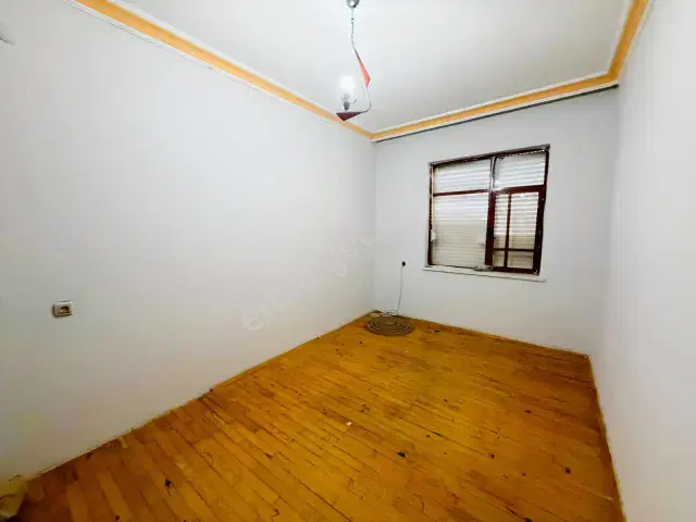 Başöğretmen Atatürk Ortaokuluna Yakın 3+1 Daire — görsel 13