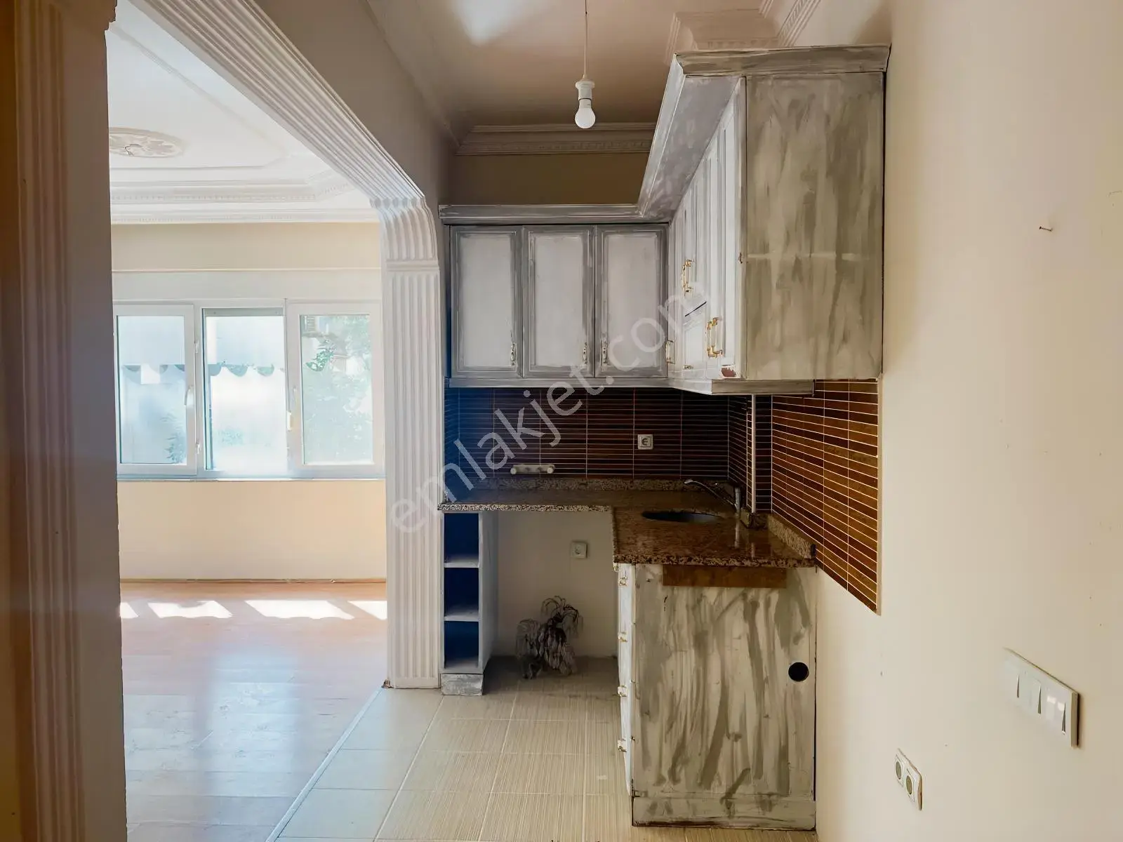 Çağlayan 'da Denize Yakın, 2+1 Kiralık Daire Zu Vermieten — görsel 2