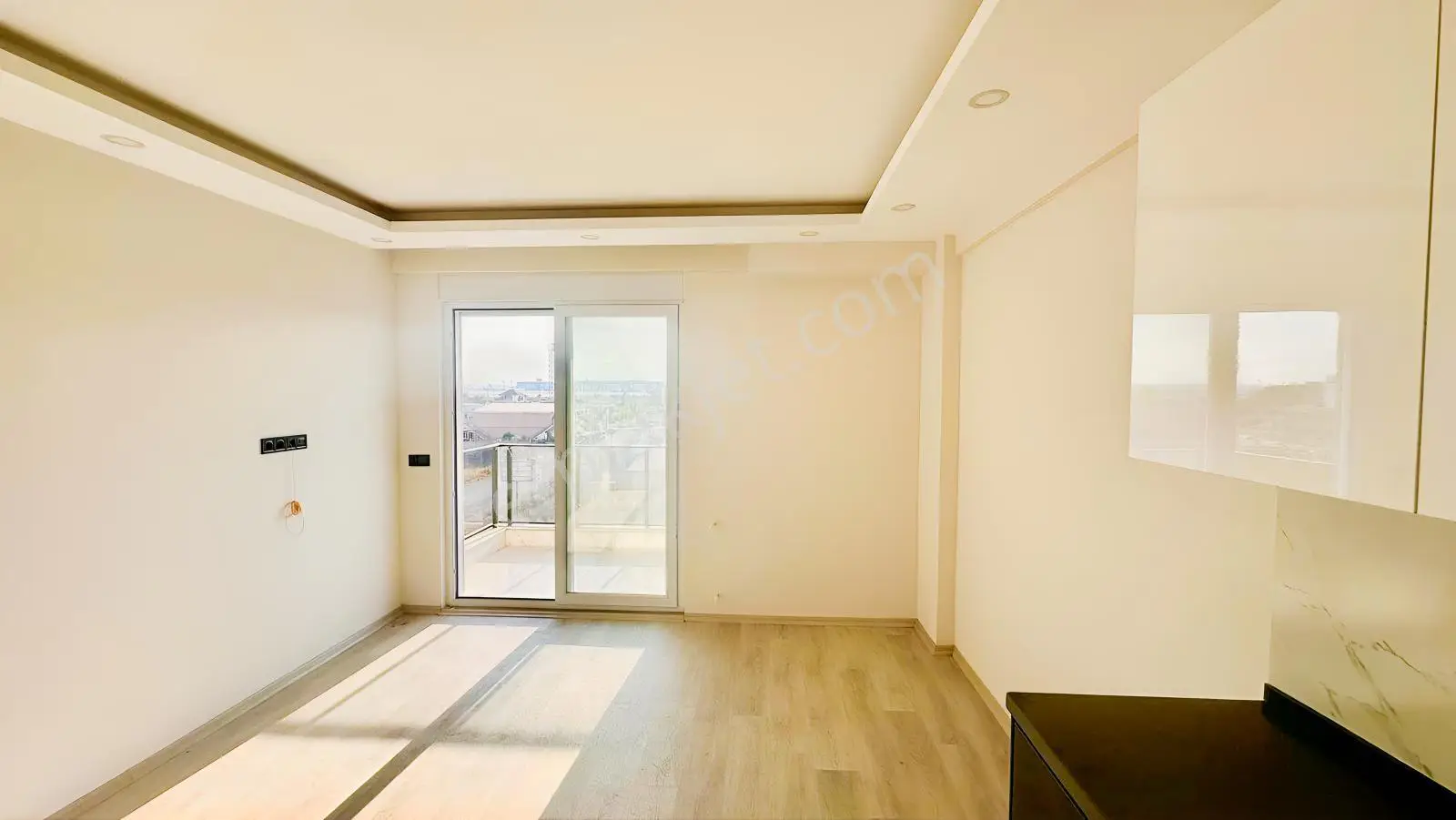Havalimanı Yakını 1+1 Kiralık Daire — görsel 2