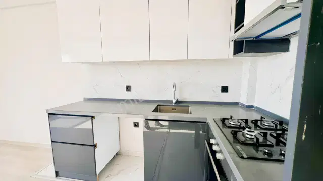 Havalimanı Yakını 1+1 Kiralık Daire — görsel 5