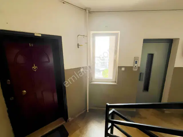 Yeşilbahçe'de Doğalgazlı Geniş Önü Açık 3+1 Kiralık Daire — görsel 13