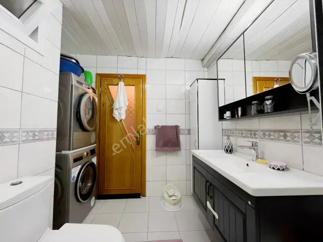 Yeşilbahçe'de Doğalgazlı Geniş Önü Açık 3+1 Kiralık Daire — görsel 34