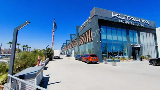 Altınova Sinanda Serik Caddesi Üzerinde Kiralık 1.240 M² İş — görsel 6