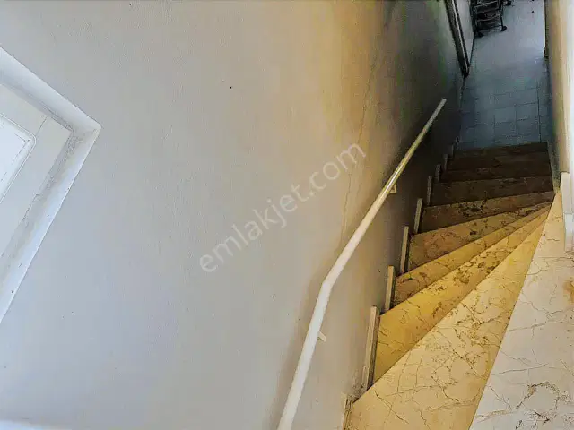 Örnekköy Sitesinde Özel Plajlı 1+1 Kiralık Eşyalı Daire — görsel 8