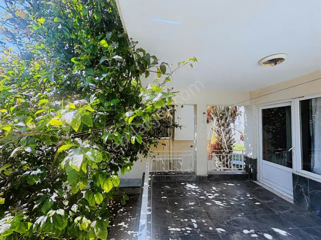 Örnekköy Sitesinde Özel Plajlı 1+1 Kiralık Eşyalı Daire — görsel 13