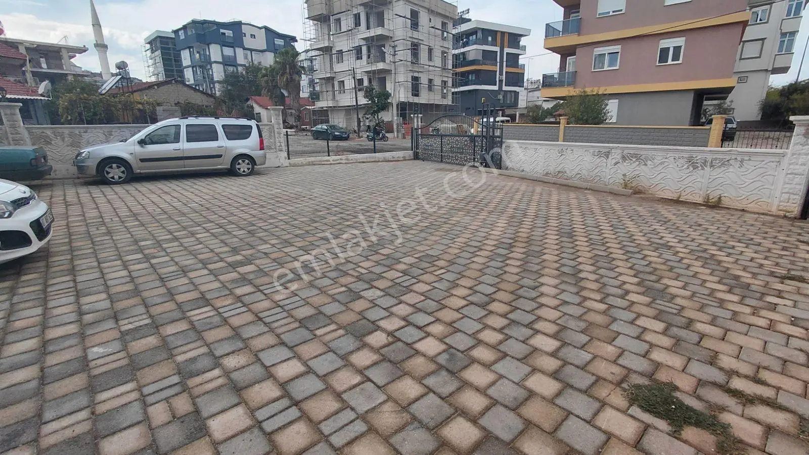 Antalya Fevzi Çakmakta Tramvaya Yakın, Geniş Ve Ferah 2+1 — görsel 11