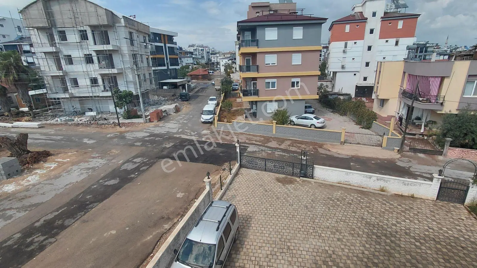 Antalya Fevzi Çakmakta Tramvaya Yakın, Geniş Ve Ferah 2+1 — görsel 13