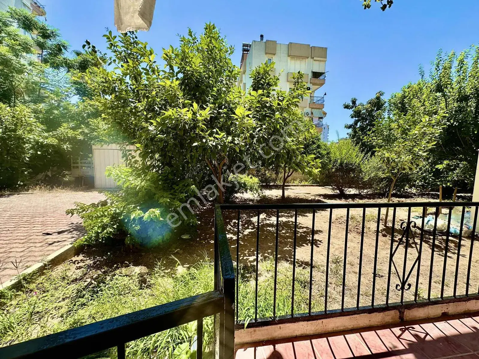Yeşilbahçede Denize Plajlara 500mt Mesafe 1+0 Kiralık Bahçe Katı — görsel 11