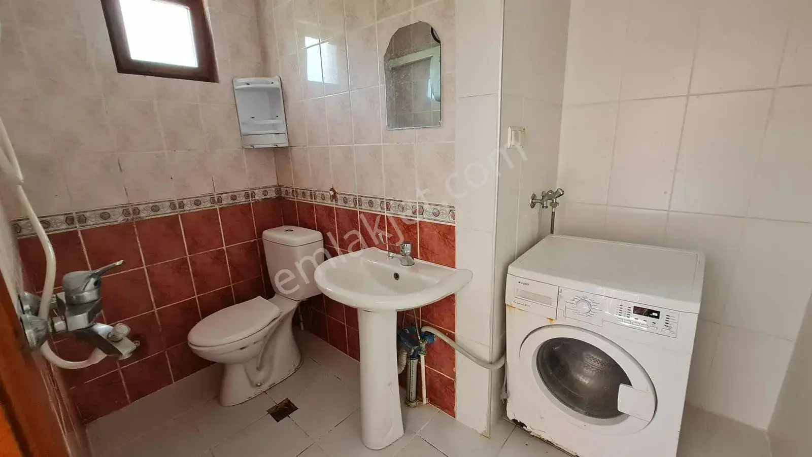 Yeşilbahçede Denize Plajlara 500mt Mesafe 1+0 Kiralık Bahçe Katı — görsel 15