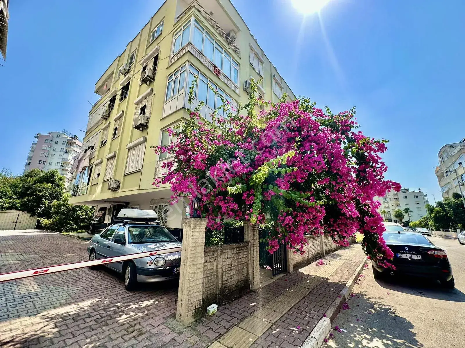 Yeşilbahçede Denize Plajlara 500mt Mesafe 1+0 Kiralık Bahçe Katı — görsel 17