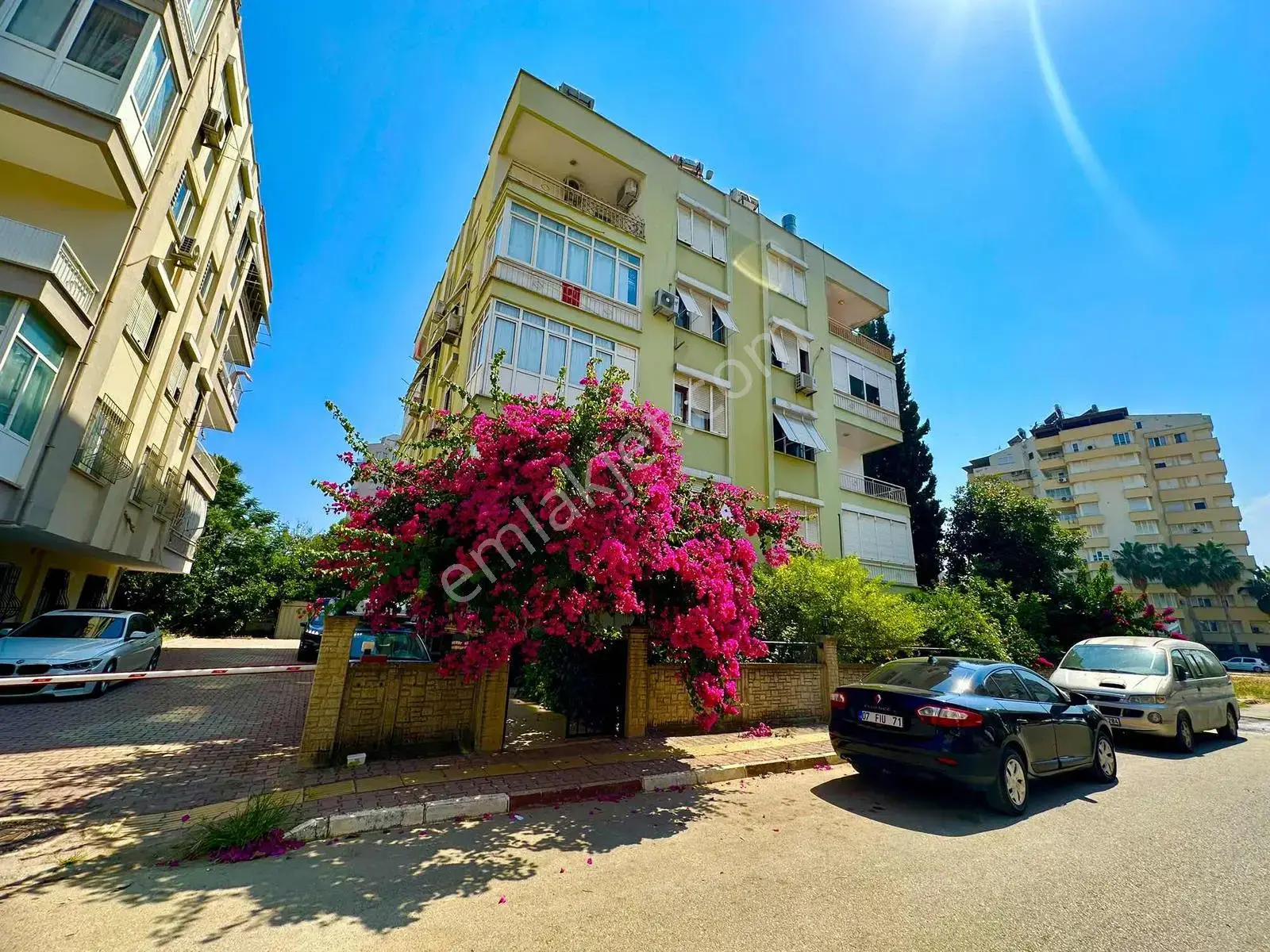 Yeşilbahçede Denize Plajlara 500mt Mesafe 1+0 Kiralık Bahçe Katı — görsel 25