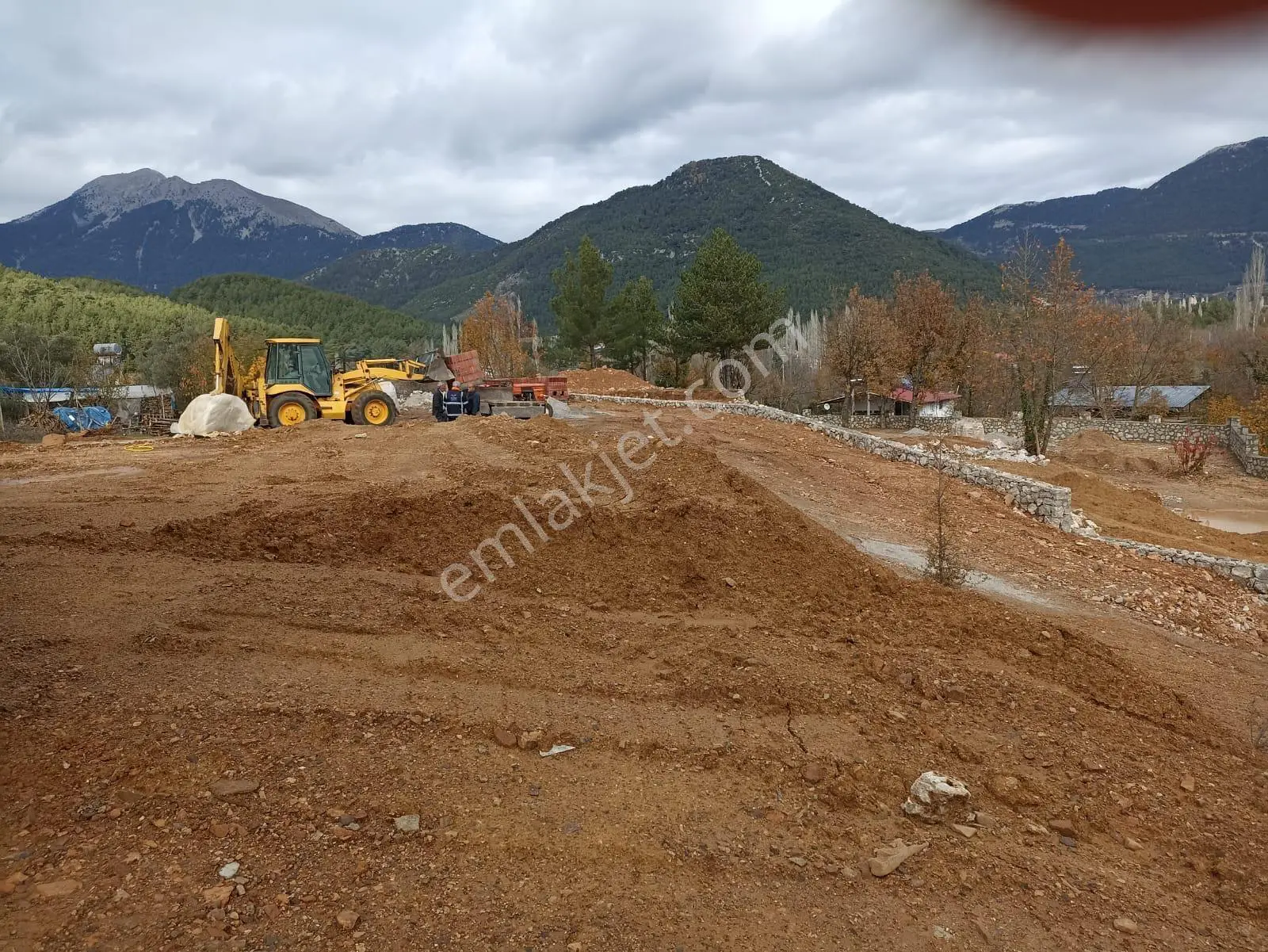 Fethiye'nin Nif Mahallesinde Harika Konumda 2 Kat İmarlı Arsa — görsel 2