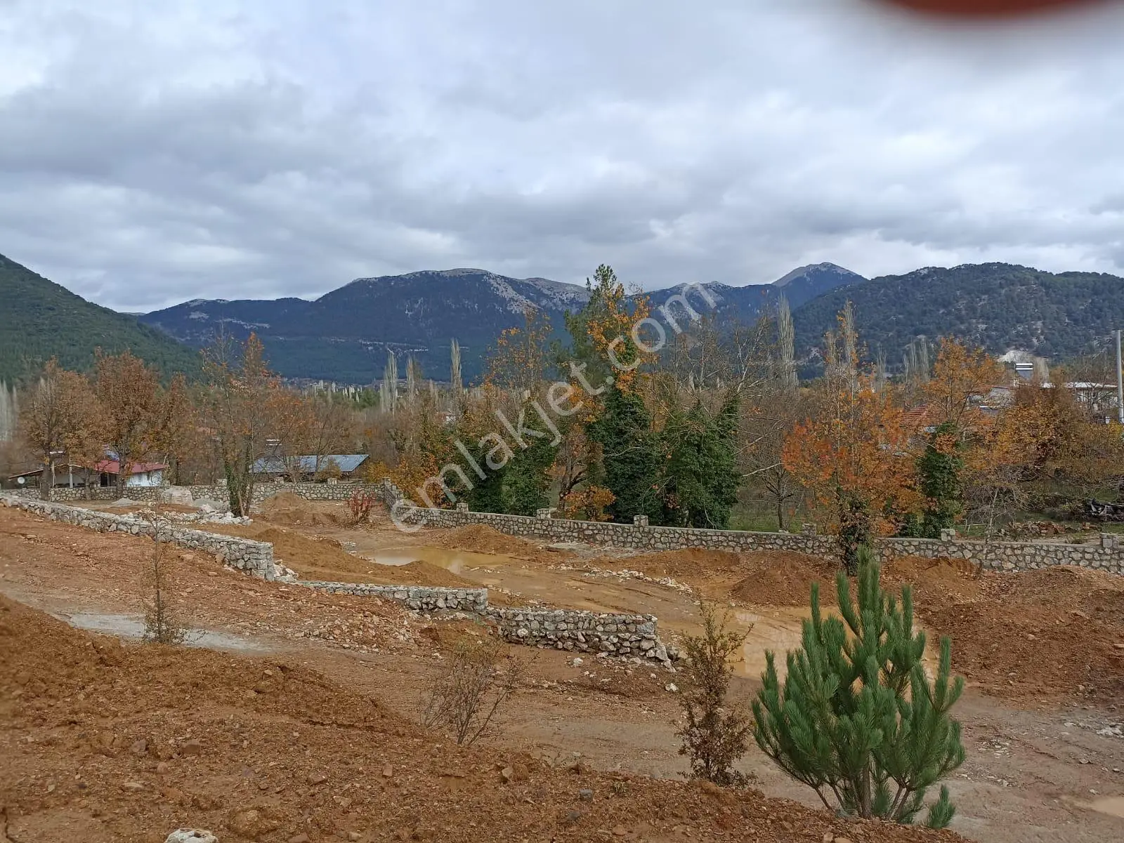 Fethiye'nin Nif Mahallesinde Harika Konumda 2 Kat İmarlı Arsa — görsel 3