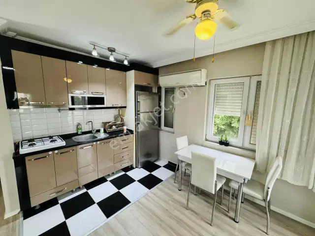 Güzelobada Denize Yakın Site İçi Arakat 2+1 Eşyalı Daire — görsel 8
