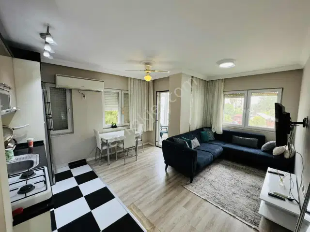 Güzelobada Denize Yakın Site İçi Arakat 2+1 Eşyalı Daire — görsel 9
