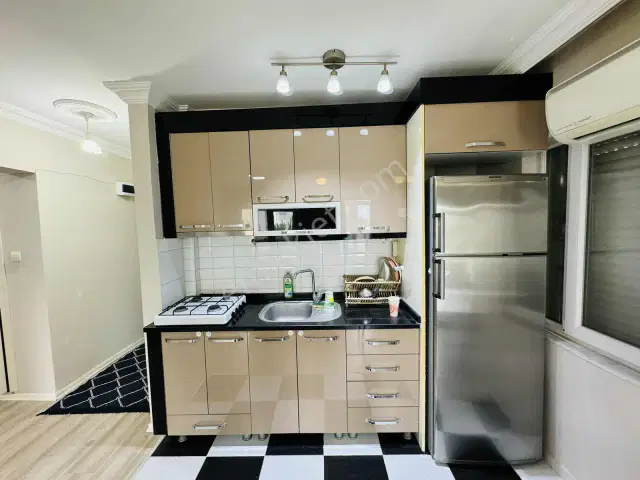 Güzelobada Denize Yakın Site İçi Arakat 2+1 Eşyalı Daire — görsel 11
