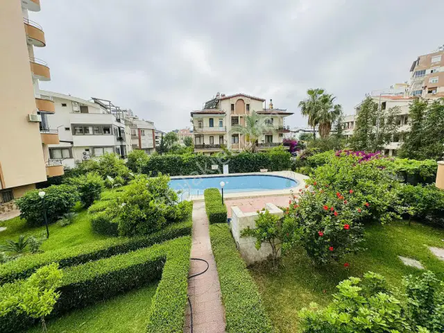 Güzelobada Denize Yakın Site İçi Arakat 2+1 Eşyalı Daire — görsel 19