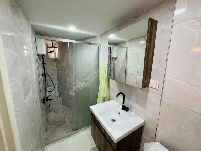 Güzelobada Denize Yakın Site İçi Arakat 2+1 Eşyalı Daire — görsel 25