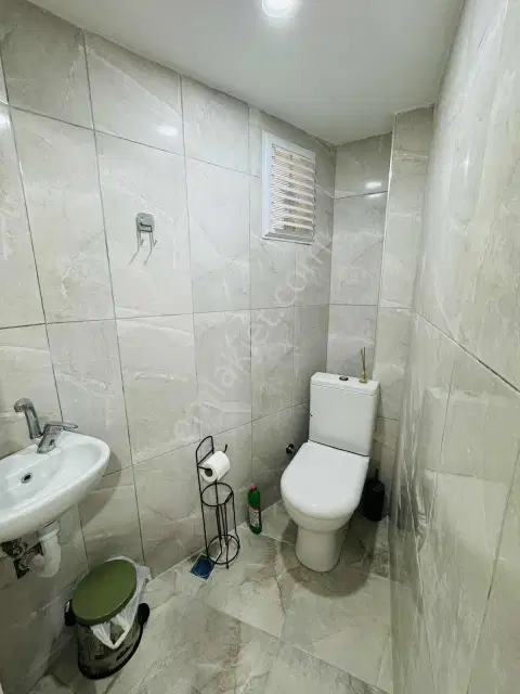 Güzelobada Denize Yakın Site İçi Arakat 2+1 Eşyalı Daire — görsel 27