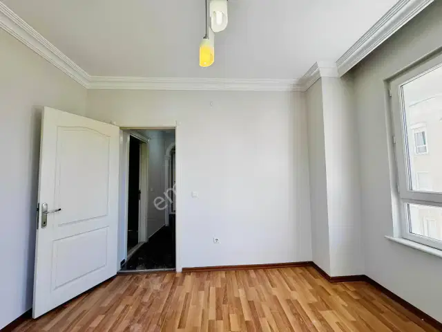 100.yıl Cad.üzeri Masrafsız Ofis Katı 3+1 Ayrı Mutfak Köşe Bina — görsel 16