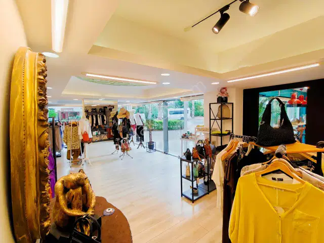 Lara Yeşilbahçe Ana Caddede Kurulu Düzen Devren Kiralık Butik — görsel 14