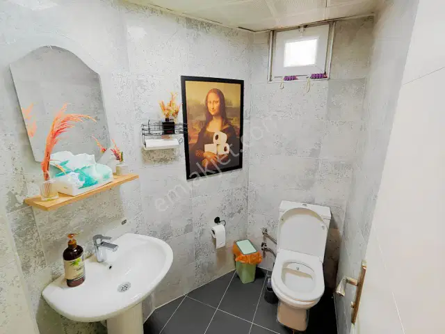 Lara Yeşilbahçe Ana Caddede Kurulu Düzen Devren Kiralık Butik — görsel 34