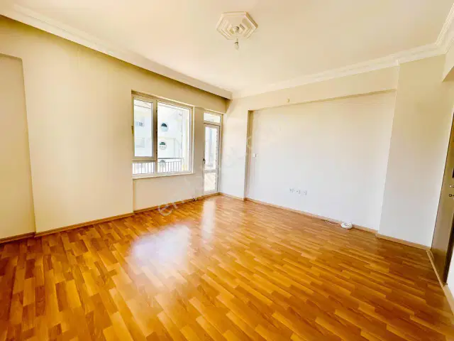 Berrin Kavcar'dan Yalı Caddesi Kiralık Arakat Daire — görsel 18
