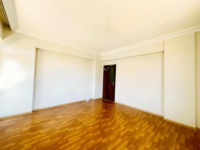 Berrin Kavcar'dan Yalı Caddesi Kiralık Arakat Daire — görsel 20