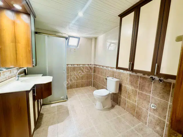 Berrin Kavcar'dan Yalı Caddesi Kiralık Arakat Daire — görsel 30