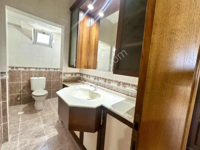 Berrin Kavcar'dan Yalı Caddesi Kiralık Arakat Daire — görsel 34