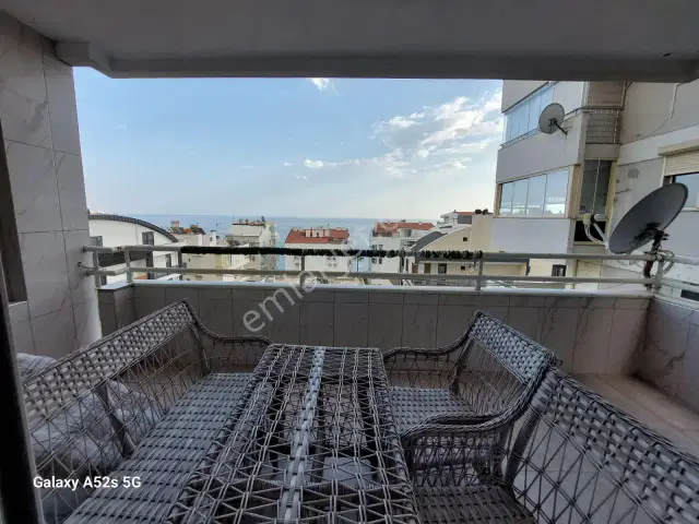 Deniz Manzaralı Eşyalı Lüks 3+1 Kiralık Daire — görsel 5