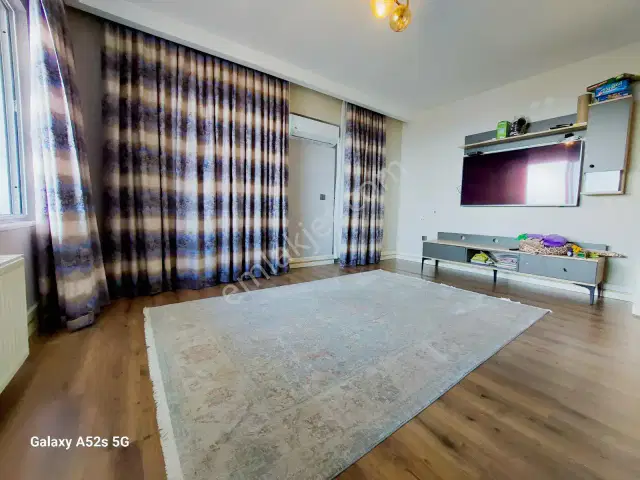 Deniz Manzaralı Eşyalı Lüks 3+1 Kiralık Daire — görsel 7