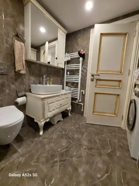 Deniz Manzaralı Eşyalı Lüks 3+1 Kiralık Daire — görsel 11