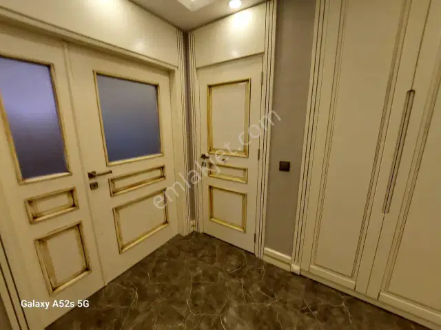 Deniz Manzaralı Eşyalı Lüks 3+1 Kiralık Daire — görsel 24