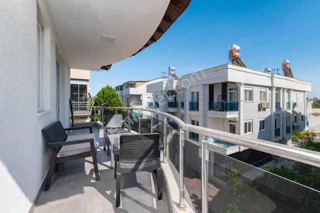 Masrafsız Geniş Odalı Ayrı Mutfak Ebeveyn Banyolu 3+1 — görsel 21