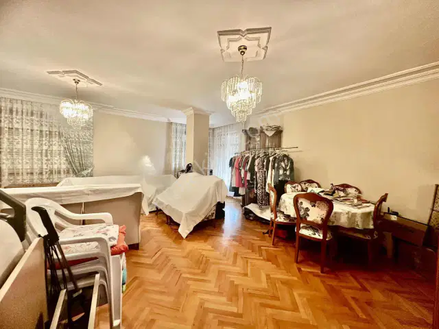 Yeşilbahçe'de Denize Plajlara 400 Mt Doğalgazlı 3+1geniş Satılık — görsel 7