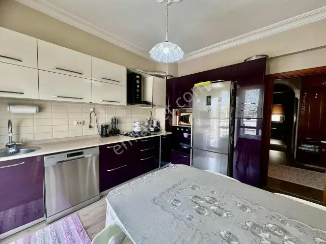 Yeşilbahçe'de Denize Plajlara 400 Mt Doğalgazlı 3+1geniş Satılık — görsel 15