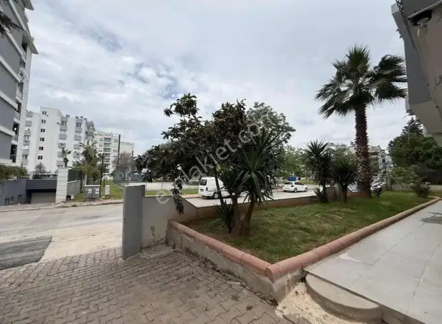 Şirinyalı'da Yatırımlık Geniş 1+1 — görsel 2