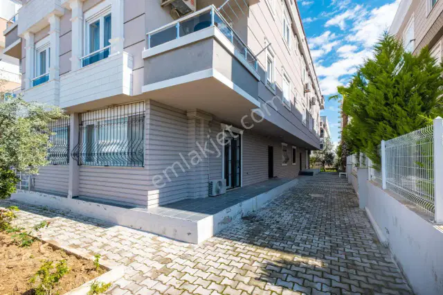 Güzeloba Merkez'de Yüksek Giriş Daire — görsel 12