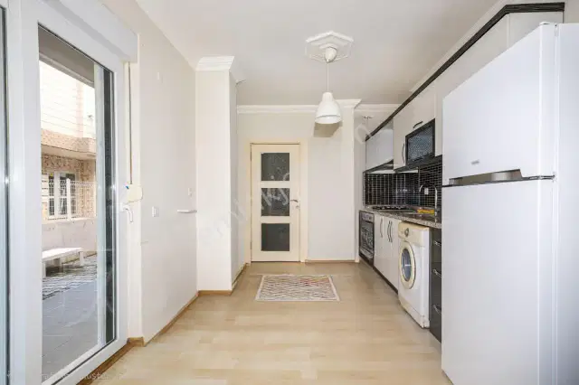 Güzeloba Merkez'de Yüksek Giriş Daire — görsel 22
