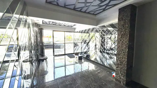 Şirinyalı'da Kiralık Asma Katlı Depolu Dükkan — görsel 4