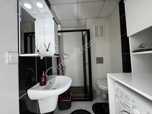 Oteller Bölgesi Site İçi Eşyalı Kiralık 1+1 Daire — görsel 9