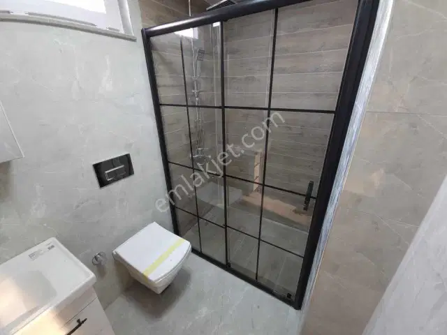 Meydan Kavağında Kapalı Otopark/havuz/yerden Isıtma 3+1 Kiralık — görsel 8