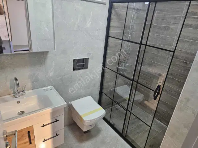 Meydan Kavağında Kapalı Otopark/havuz/yerden Isıtma 3+1 Kiralık — görsel 14