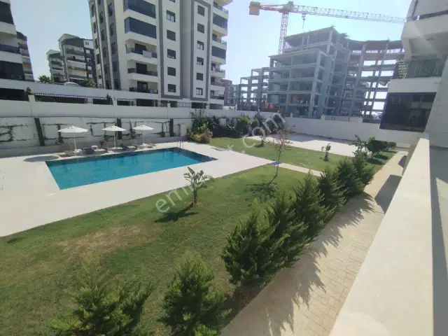 Serik Belek Yolunda 6+1 Site İçi Dubleks — görsel 1