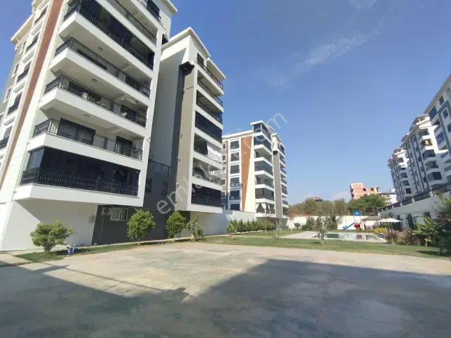 Serik Belek Yolunda 6+1 Site İçi Dubleks — görsel 3