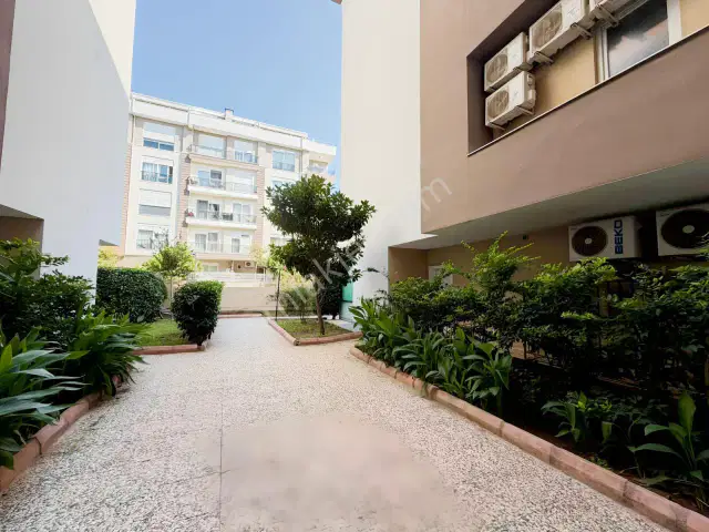 Ayşe Yenidoğan'dan Havuzlu Güvenlikli Sitede 2+1 Daire — görsel 18