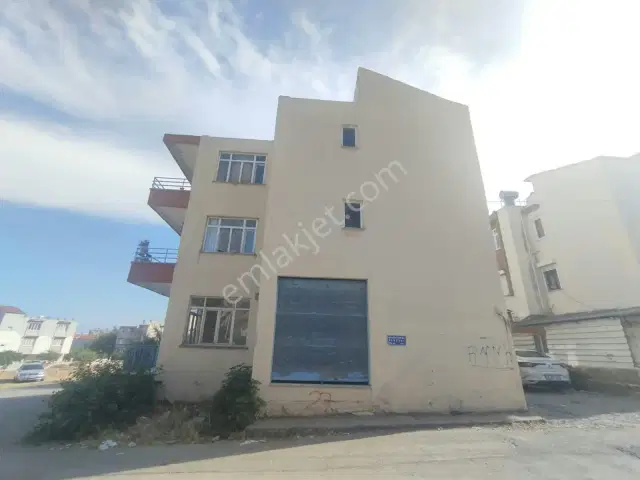 Serik/akçaalan Mh| Satılık/ İçinde Komple Bina Olan Arsa. — görsel 6